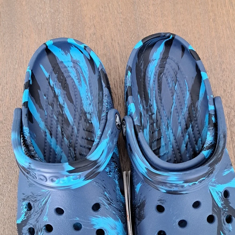 Crocs Kids' Classic Clog - Color: Marbled Navy/Multi - Size: Kids J5 - Picture 4 of 9